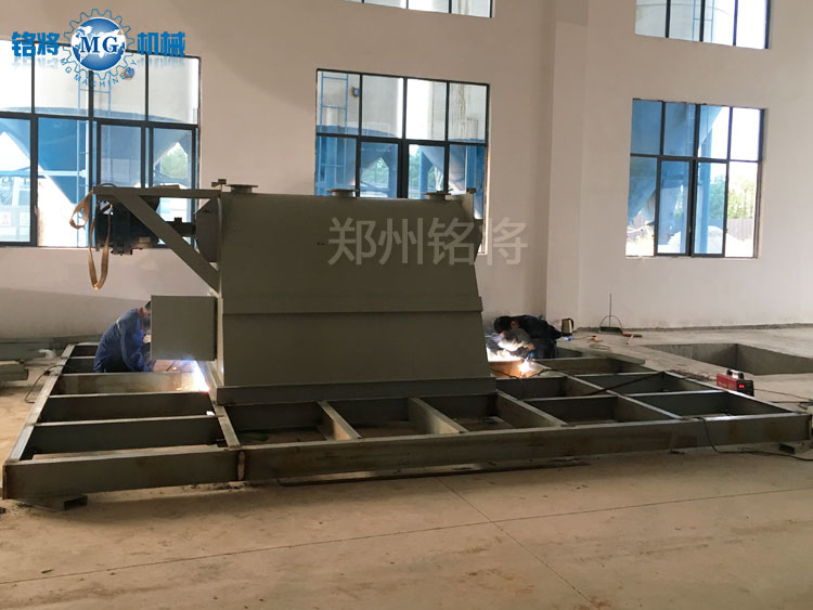 江西膩?zhàn)臃墼O(shè)備安裝現(xiàn)場4 江西膩?zhàn)臃墼O(shè)備安裝現(xiàn)場4